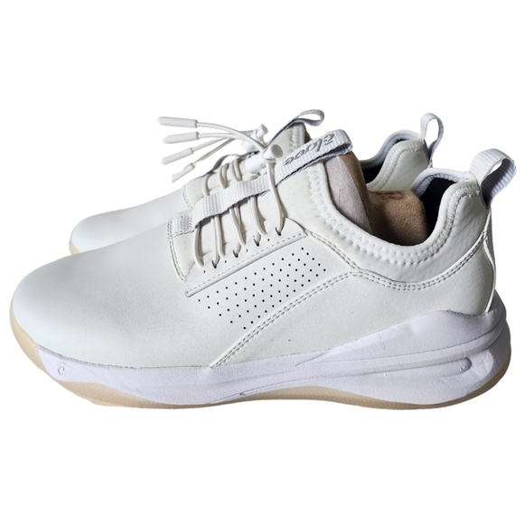 Clove Shoes - NIB Clove Womens White Healthcare/Nursing Sneaker Size 8